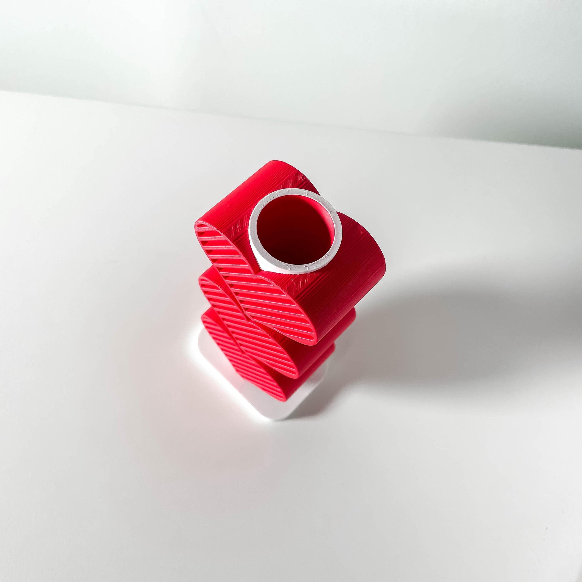 Valentine's Heart Vase - Charming 3D Printed Love-Themed Decor
