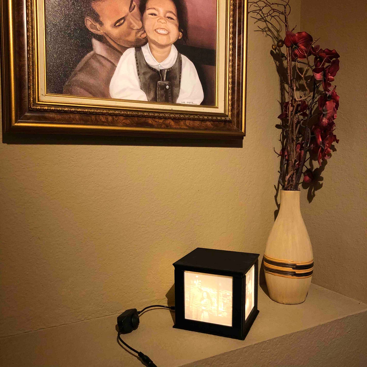 LED Photo Memory Box - The Perfect Surprise Gift!