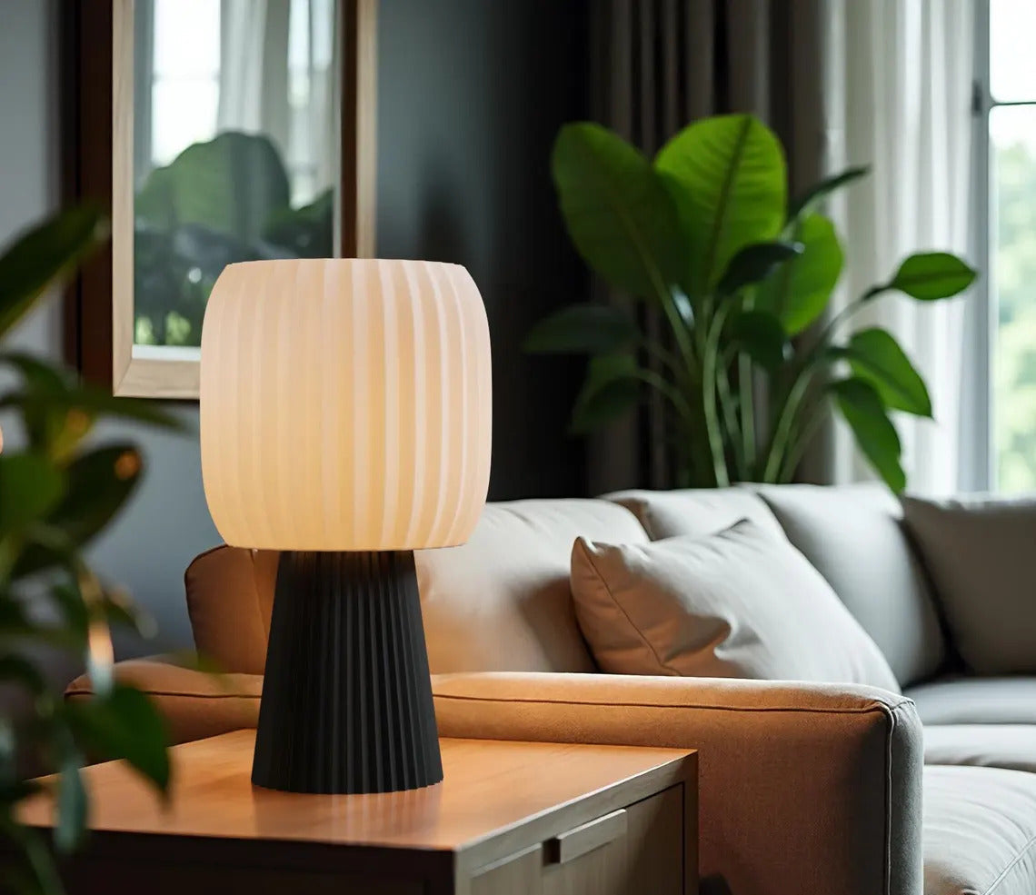 Elegant 3D Printed Table Lamp: A Modern Masterpiece