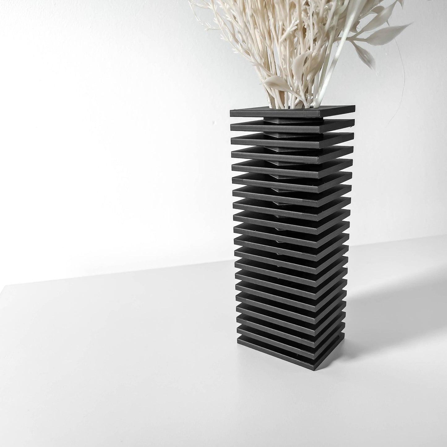 The Nado - Sleek 3D Printed Vase for Modern Home Decor